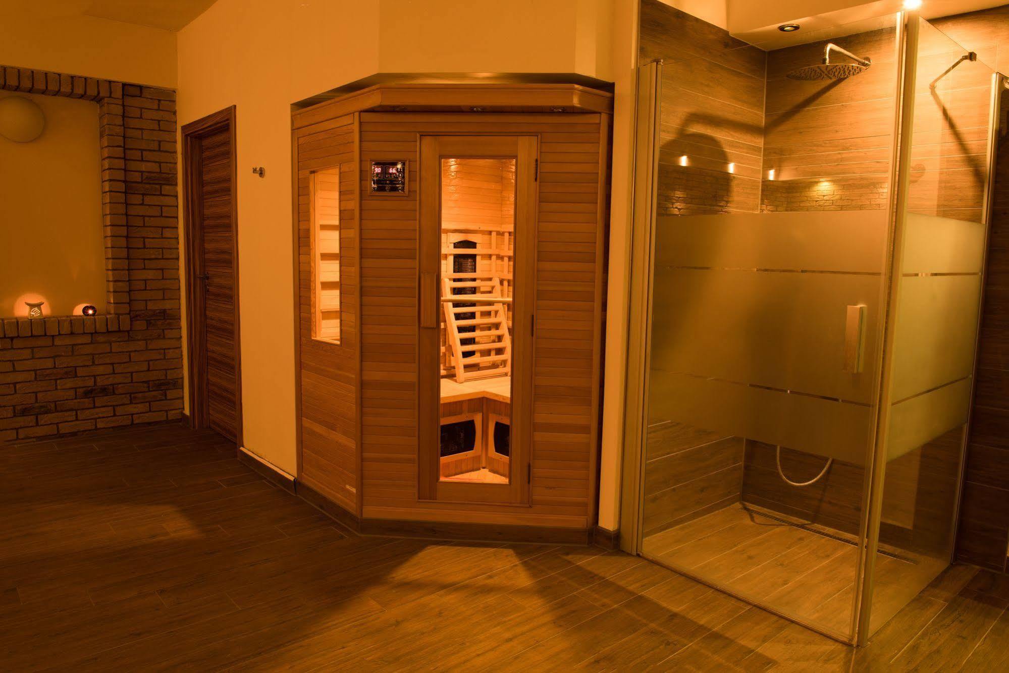 Camp Vary - Vitkova Hora - Veitsberg Karlovy Vary Extérieur photo